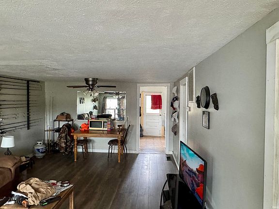 2nd image of 7388 Selvin Rd