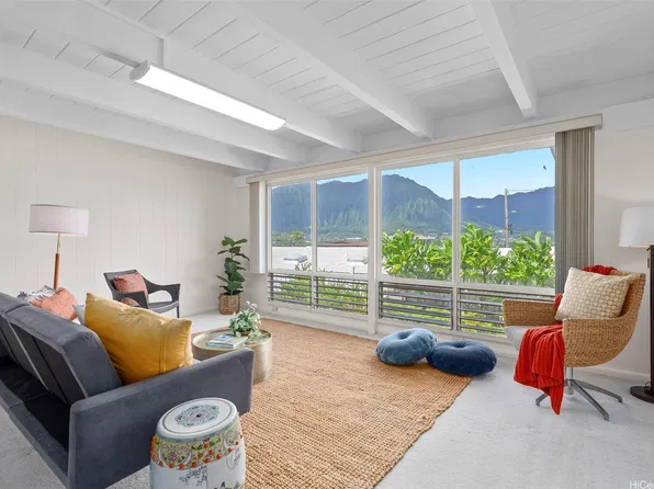45-231 Hikiwale St, Kaneohe, HI 96744
