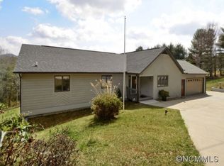 275 Garren Creek Rd, Fairview, NC 28730