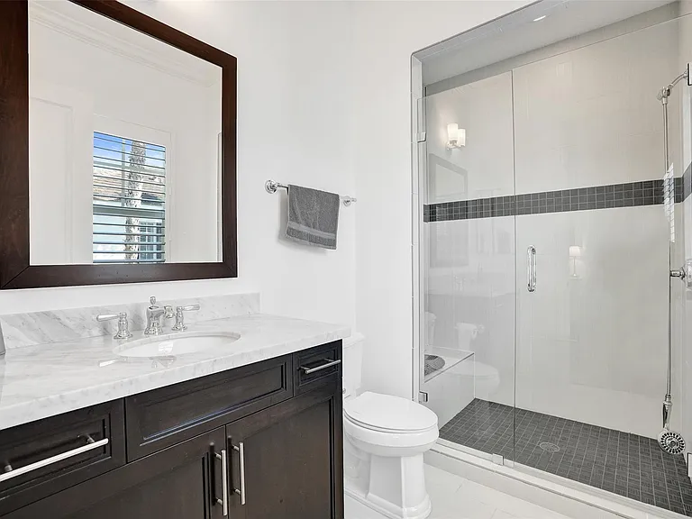 381 E Cannery Row Cir — Photo 28