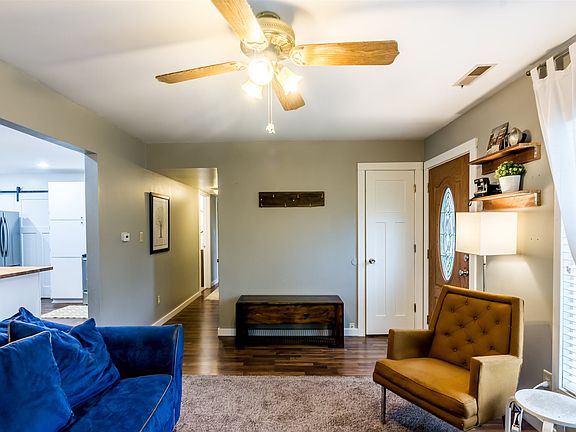 4th image of 3221 Country Park Ln
