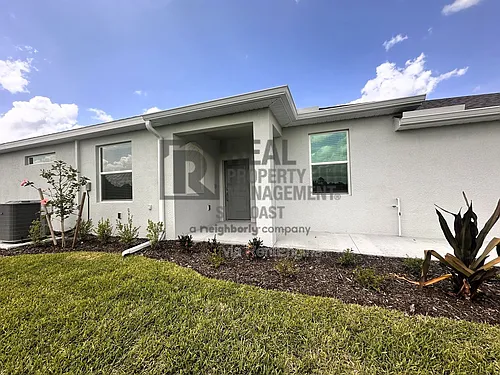 20501 Hazelnut Ct S Photo 1