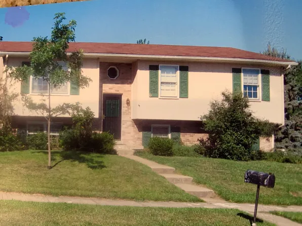 843 Ann St, Versailles, KY 40383