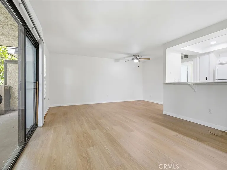 7304 Corbin Ave #J — Photo 2