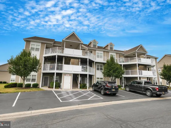 37464 Pettinaro Dr #72-4, Ocean View, DE 19970