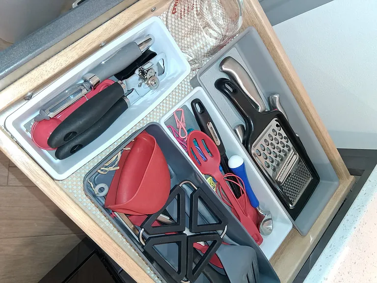 Kitchen utensils