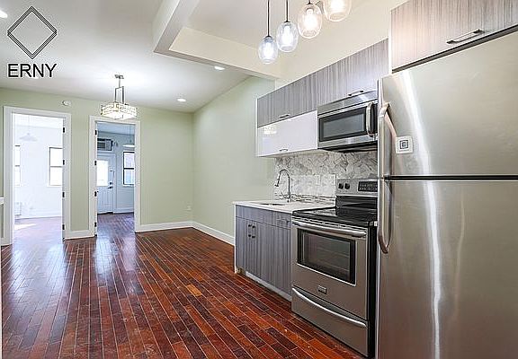 2nd image of 1336 Dekalb Ave #1R