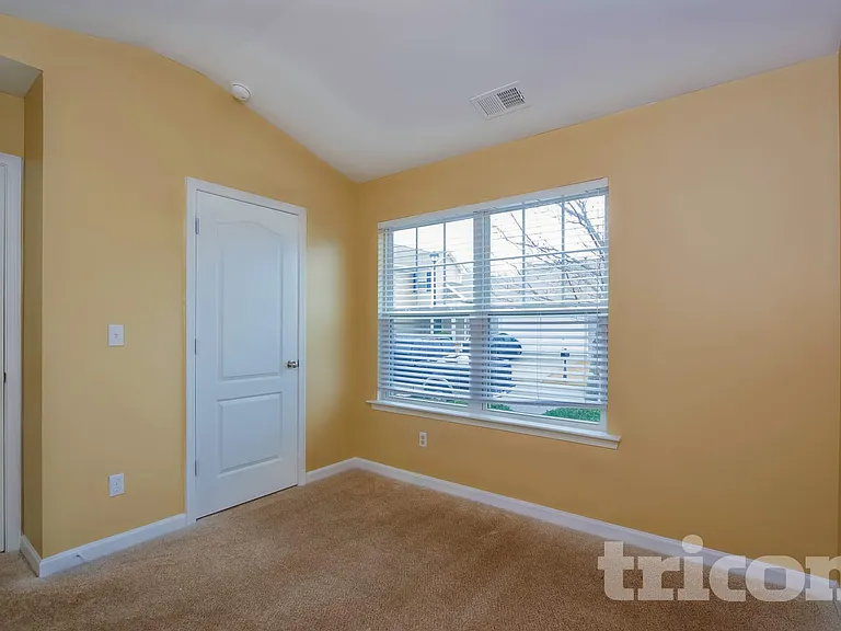 158 Hill Side Way — Photo 4