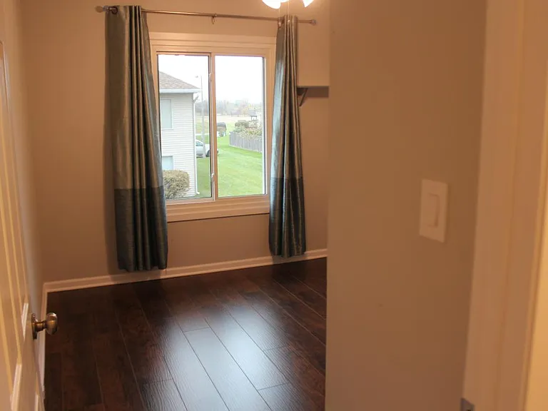 Bedroom #1