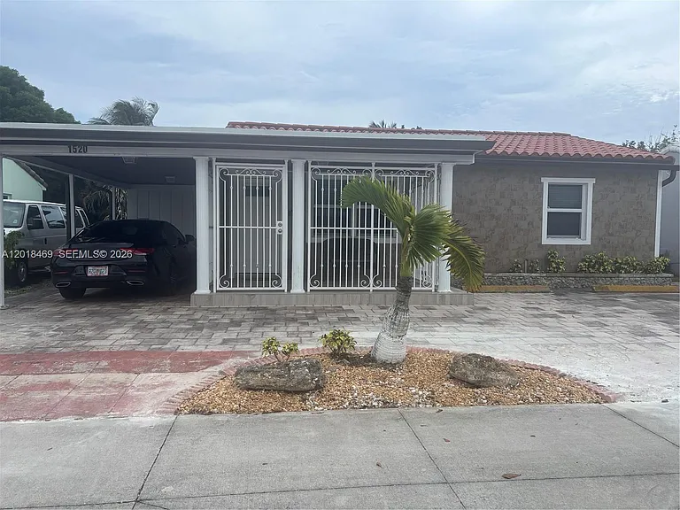 1520 N Andrews Ave — Photo 18