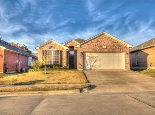 3825 Brandywine Ln, Fort Worth, TX 76244