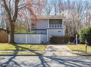 2493 Linwood Ln, Woodbridge, VA 22192