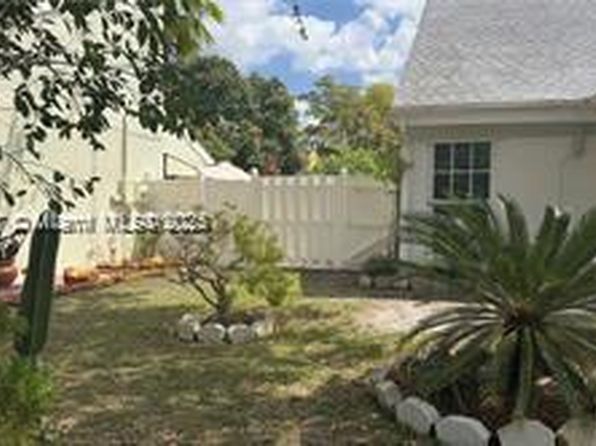 2731 Cypress Ave #B