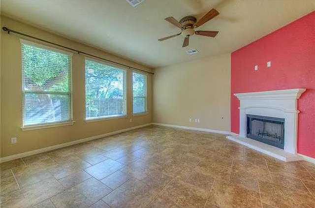 4002 Remington Rd — Photo 4