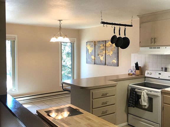 4th image of 4223 Comanche Dr