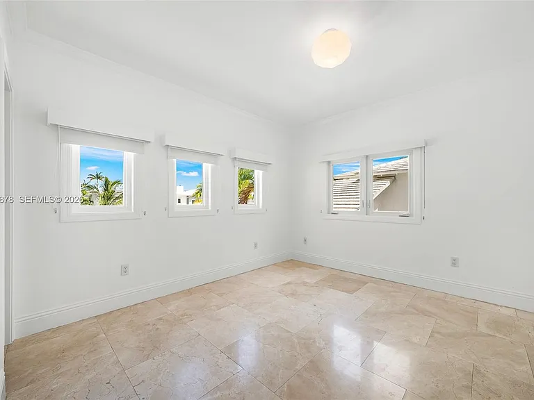 6 Coconut Ln — Photo 44