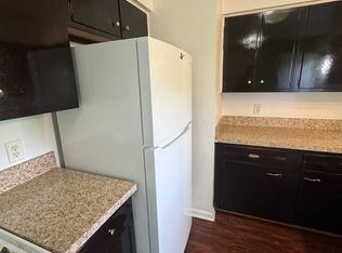 1032 Dennis St #2, Lansing, MI 48911