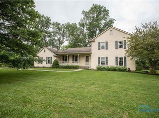 25483 Hull Prairie Rd, Perrysburg, OH 43551