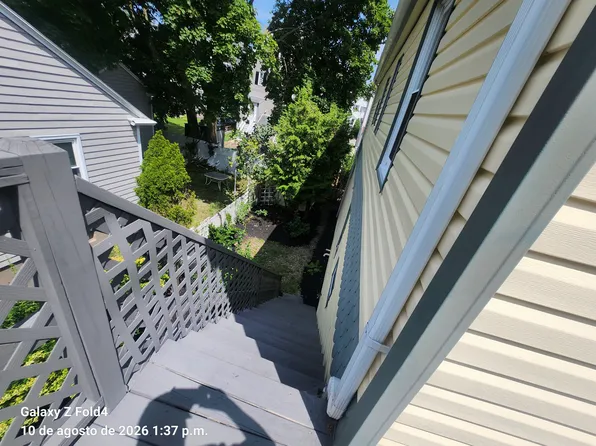 20 Hemenway Ct Floor 2, Malden, MA 02148