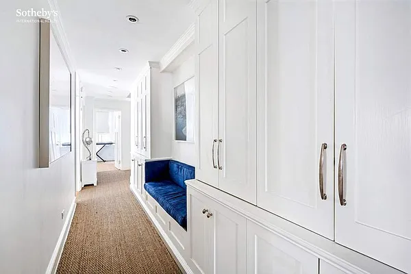 Rented by Sotheby's International Realty | media 28