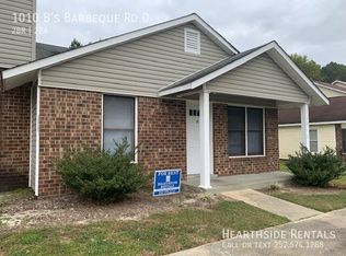 1010 Bs Barbecue Rd APT D, Greenville, NC 27834