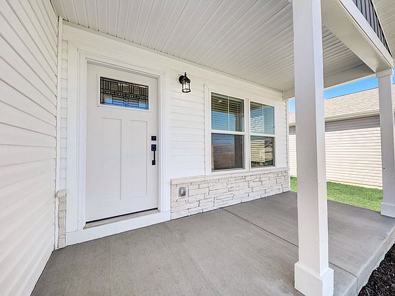 5th image of 17617 Park St #41