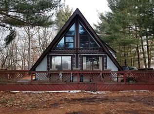 11651 Old Colony Ct, Demotte, IN 46310