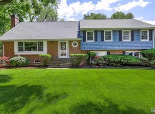 377 Hopper Ave, Ridgewood, NJ 07450