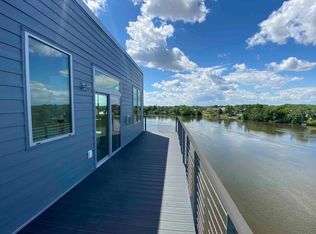 112 W Papermill Run #84JGAZ1NJ, Kimberly, WI 54136