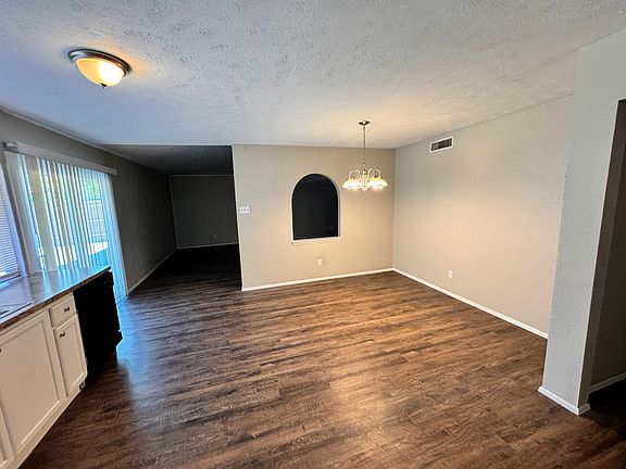 3rd image of 438 Santa Paula Dr