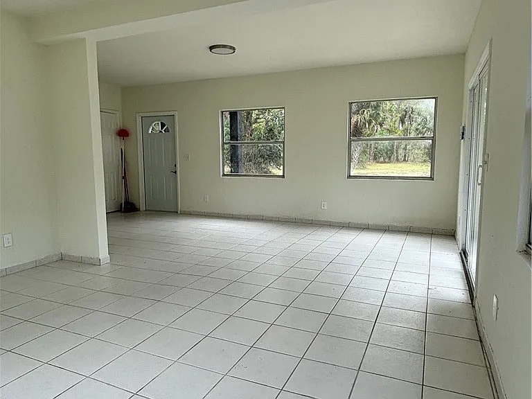 2150 Panama Ave — Photo 6