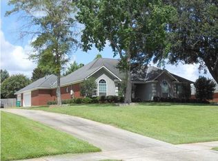 1220 Dominion Dr E, Mobile, AL 36695