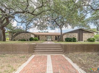 325 Booth Dr, San Marcos, TX 78666