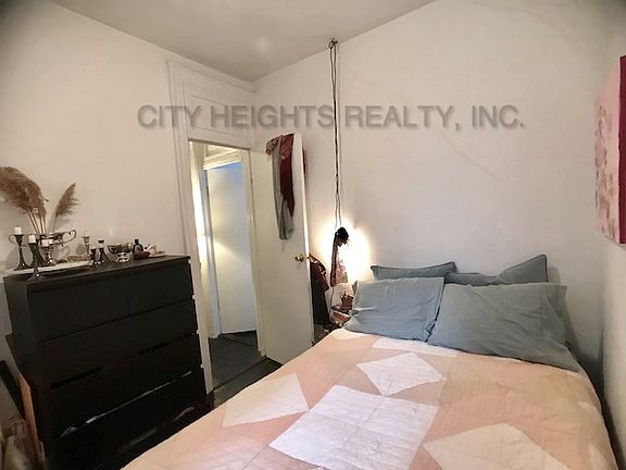 5th image of 329 E 14th St #2