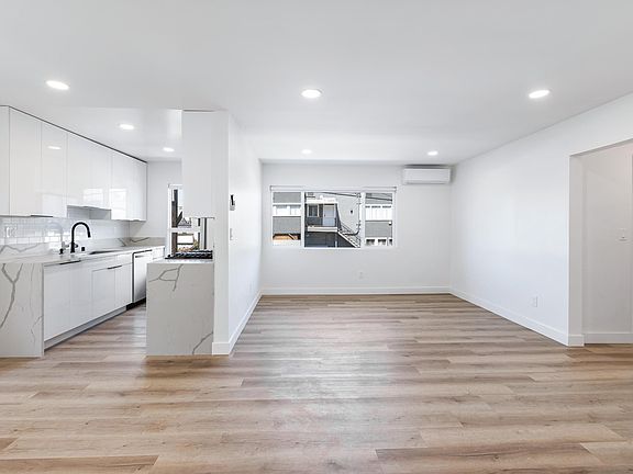 4th image of 6107 Eleanor Ave #3