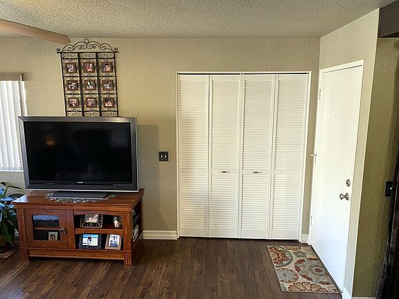 3rd image of 22700 Lakeway Dr Unit 333