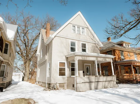 934 W 10th St, Erie, PA 16502