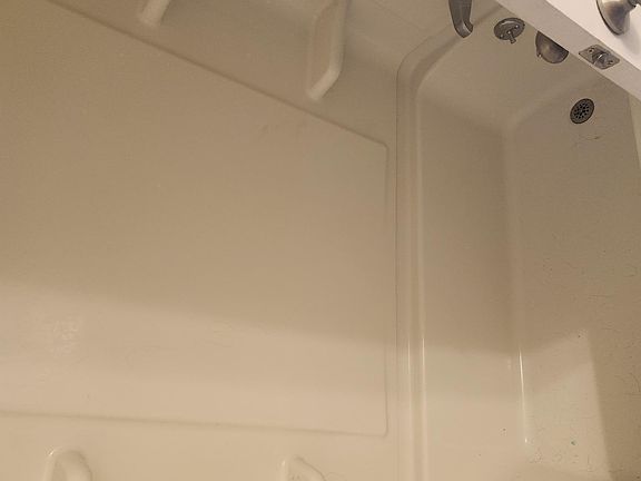Tub
