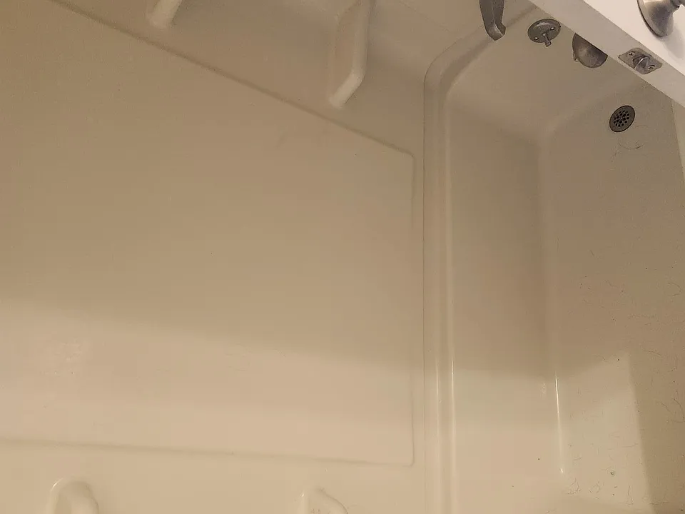 Tub