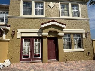 3026 Bella Vista Dr, Davenport, FL 33897