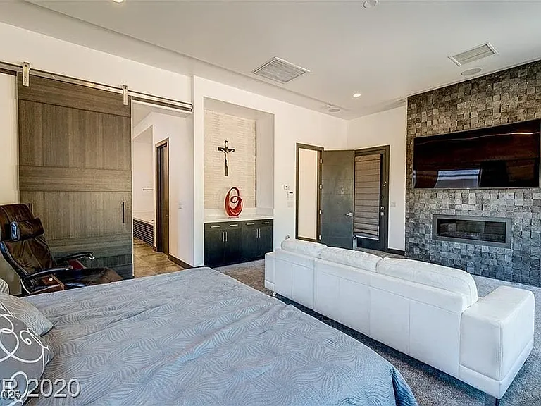 54 Coralwood Dr — Photo 19