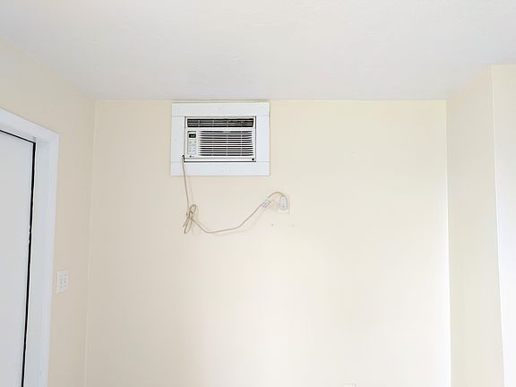 Wall A/C