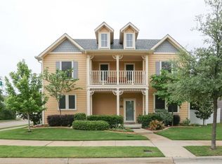 1632 Angel Ln, Aubrey, TX 76227