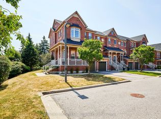 575 Steeple Hl #31, Pickering, ON L1V 7G3