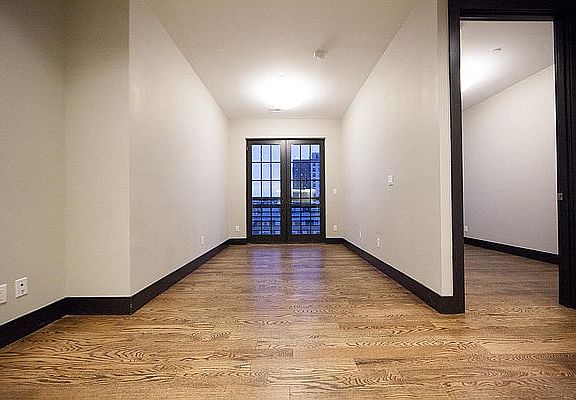 3rd image of 867 De Kalb Ave #6A