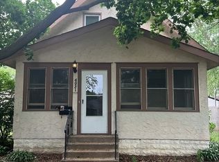 4031 Queen Ave N, Minneapolis, MN 55412