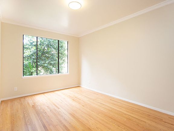 2nd image of 295-299 Castro St #3684