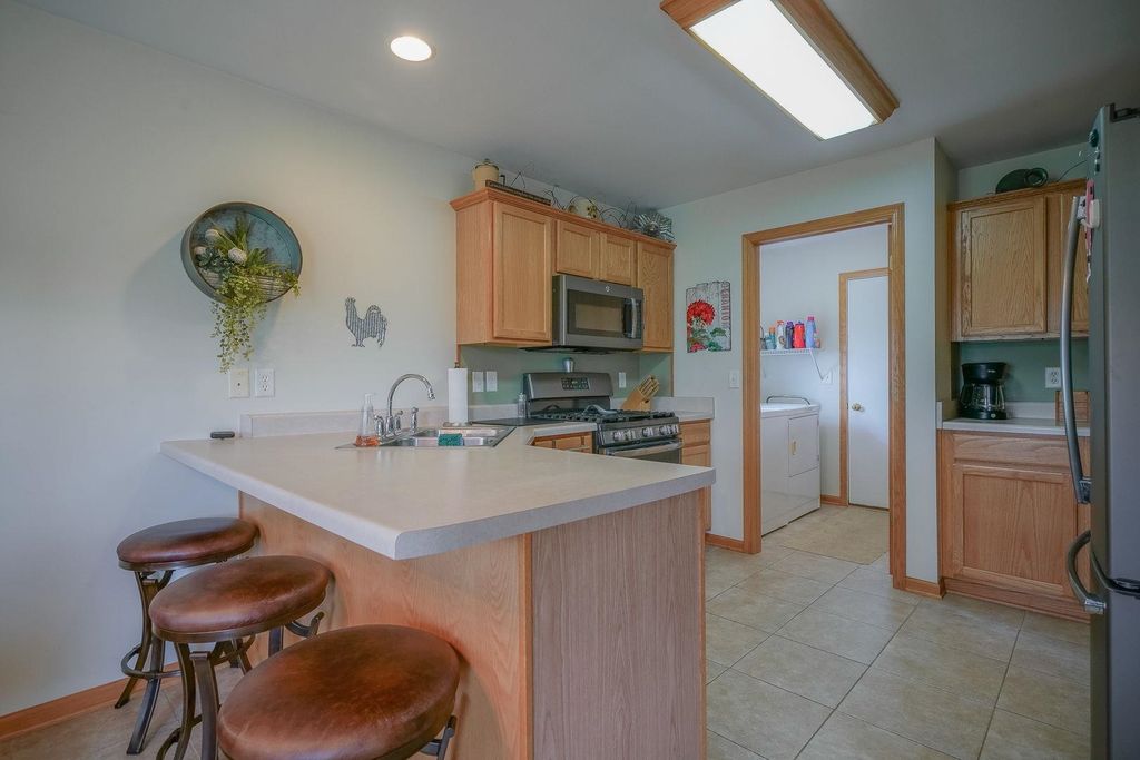 114 Katies Way, Mount Morris, IL - View 5