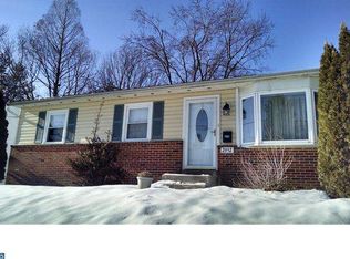 2952 Carnation Ave, Willow Grove, PA 19090