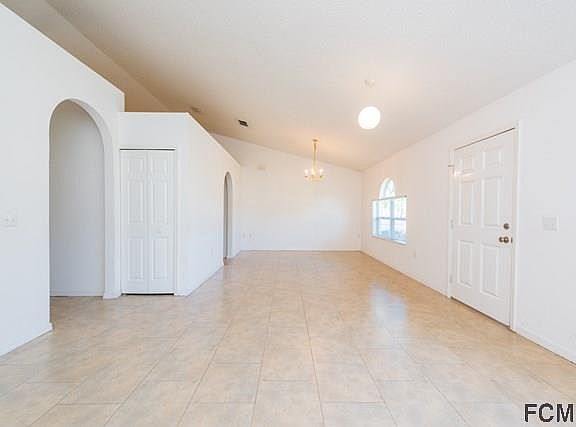 5th image of 67 London Dr